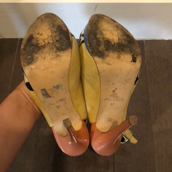 ALDO leather and Suede multi color shoe - Picture 7 of 7